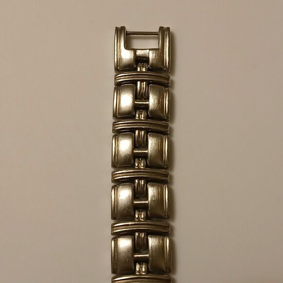 Claremont 100FT WR Silver Tone Blue Dial Date Quartz Watch Japan Movt 56-149 - Picture 11 of 13